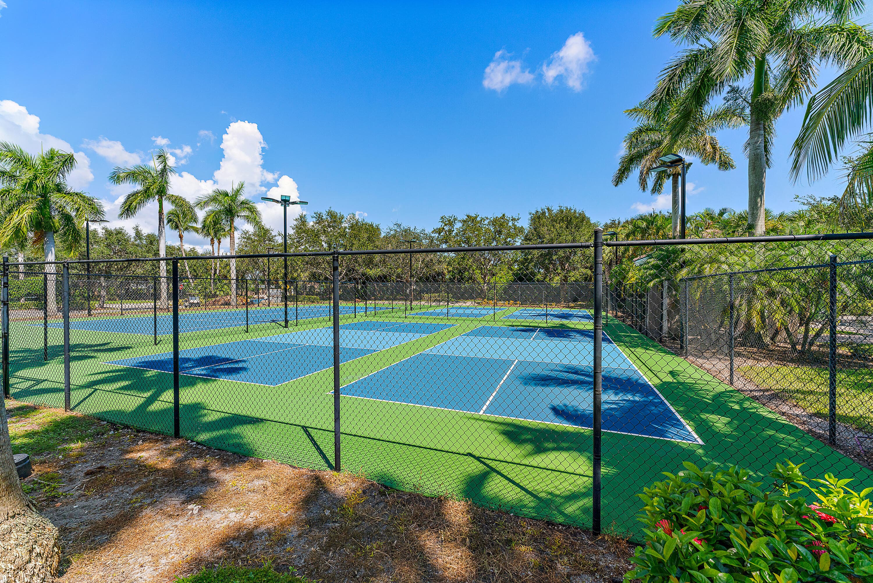 2730 Anzio Court 106, Palm Beach Gardens, FL 33410 — photo 34 of 38