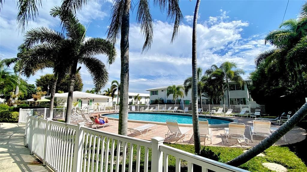 1851 NE 62nd Street 503, Fort Lauderdale, FL 33308 — photo 8 of 9