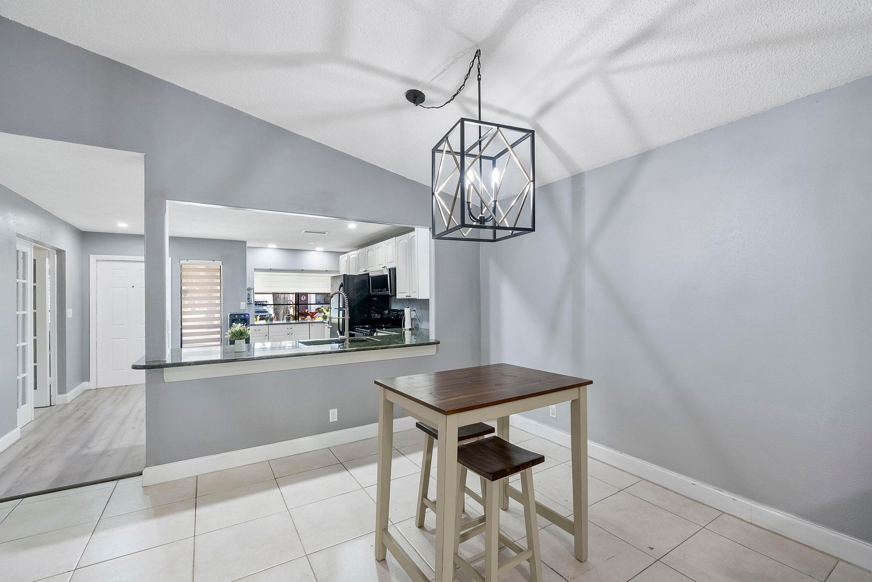 4148 Palm Forest Drive S, Delray Beach, FL 33445 — photo 9 of 46