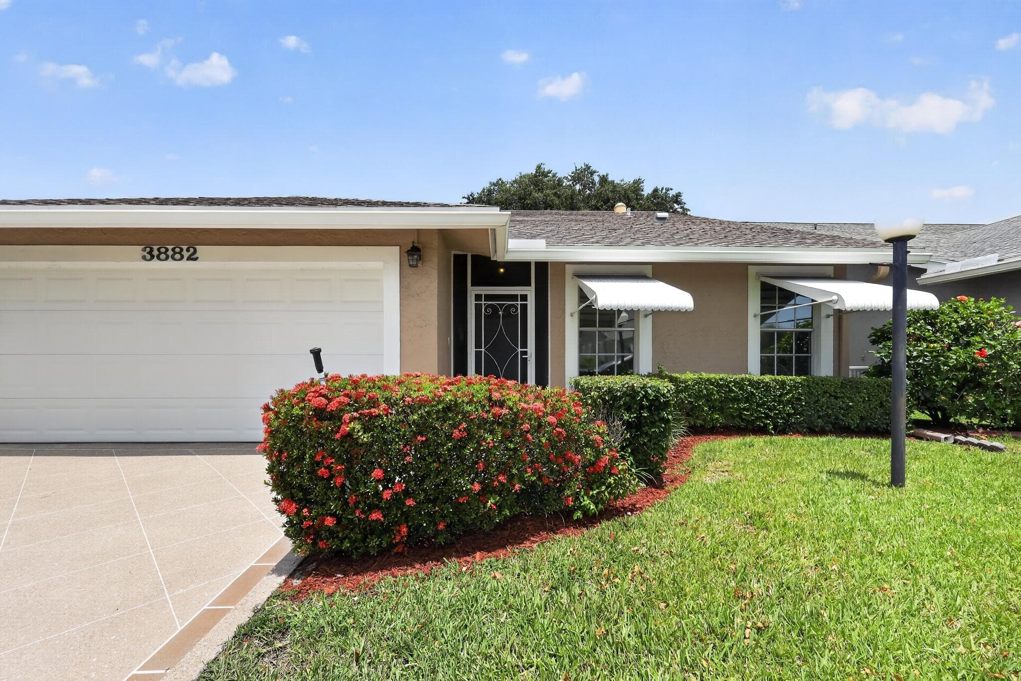 3882 Dafilee Circle, West Palm Beach, FL 33417 — photo 3 of 40