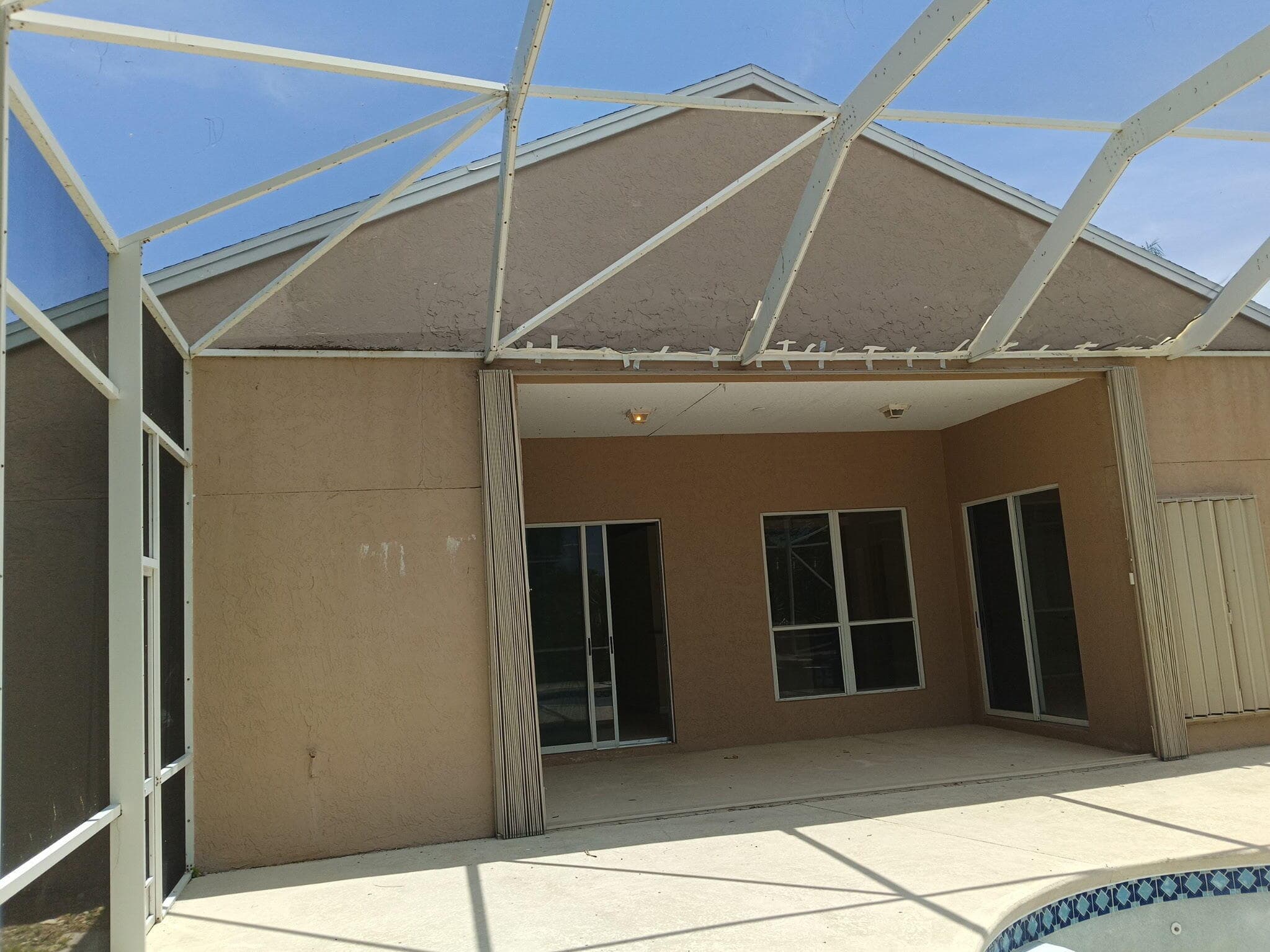 3102 NW Windemere Drive, Jensen Beach, FL 34957 — photo 2 of 5