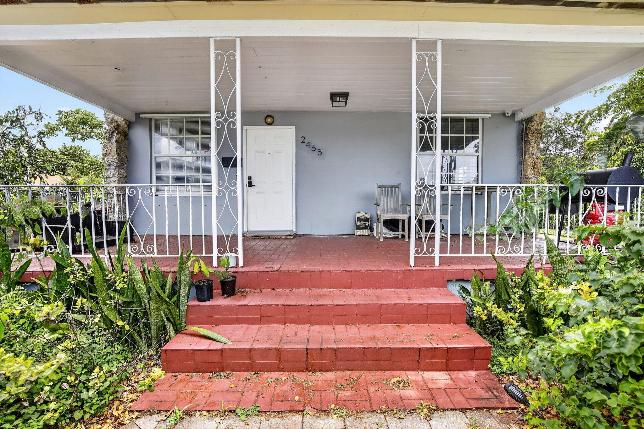 2465 Taylor Street, Hollywood, FL 33020 — photo 4 of 41