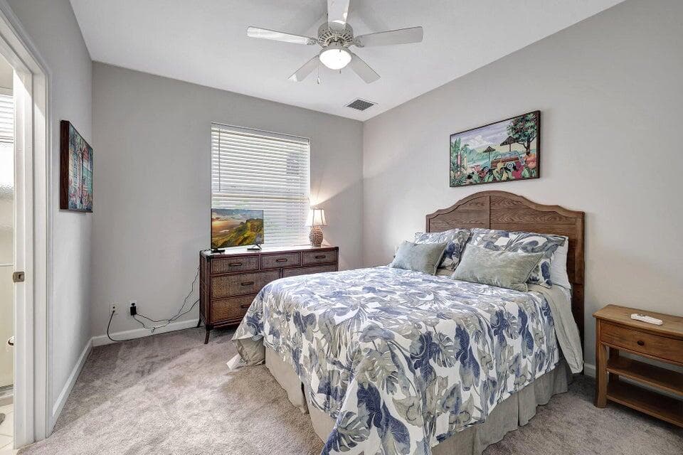 7602 Greenbrier Circle, Port St. Lucie, FL 34986 — photo 15 of 31