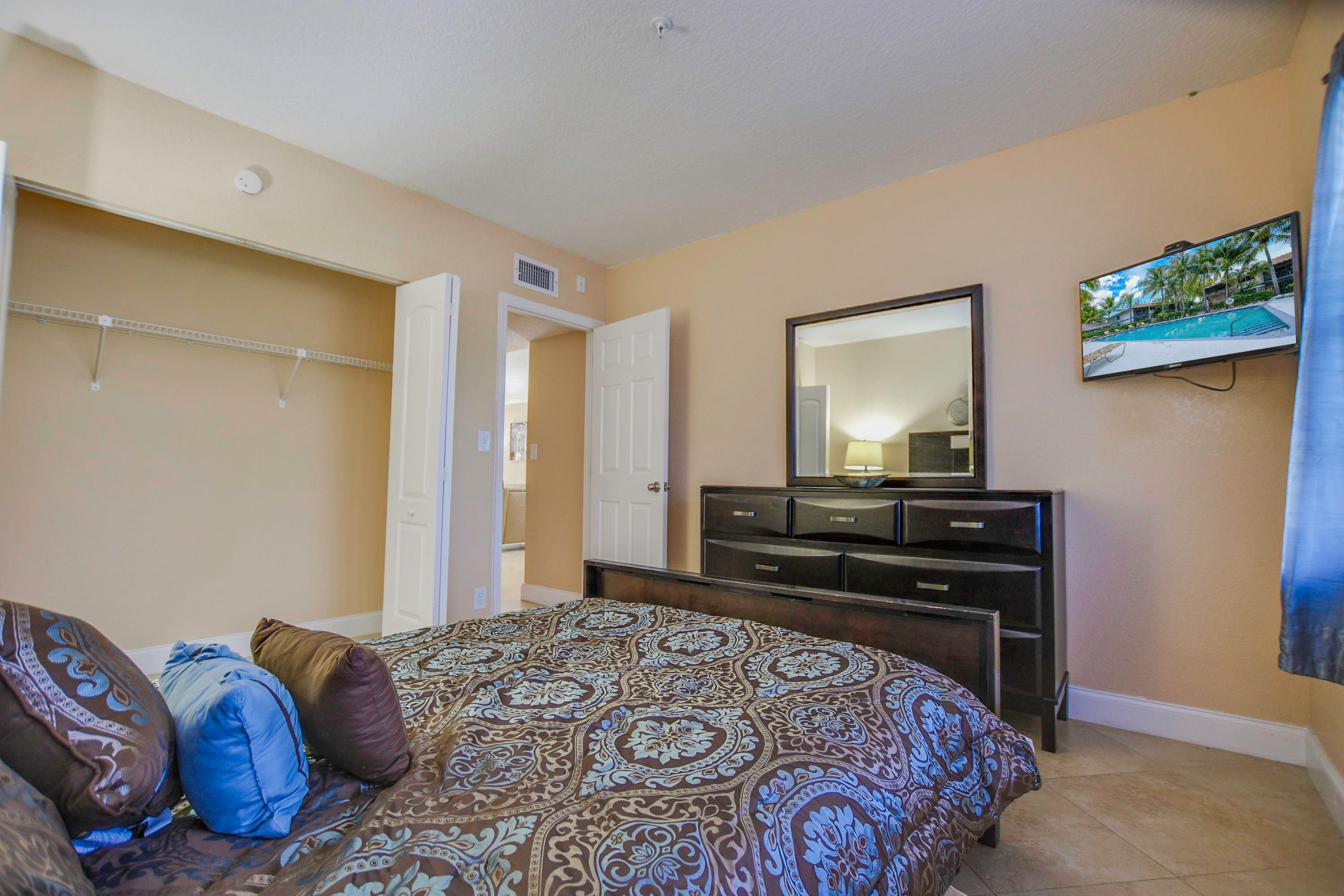 705-711 Linton Boulevard A101, Delray Beach, FL 33444 — photo 8 of 27