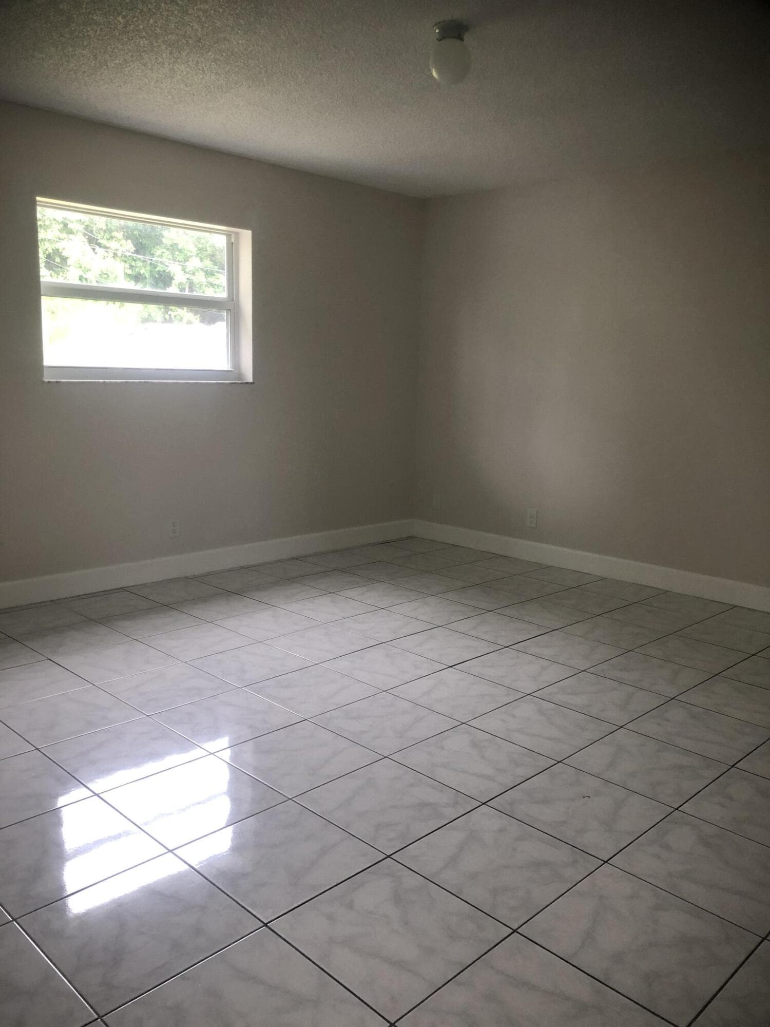 5500 Jeffery Avenue, Mangonia Park, FL 33407 — photo 9 of 20