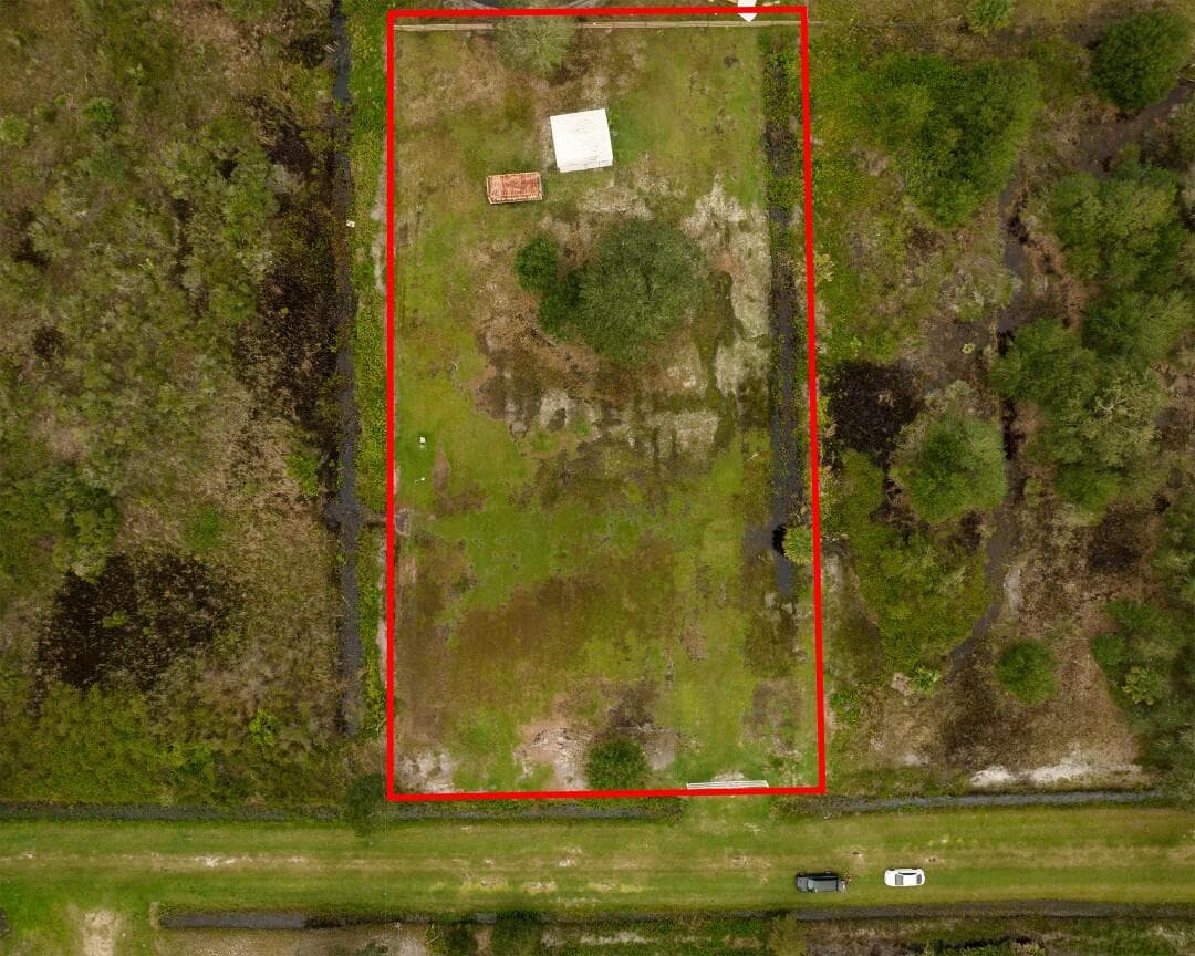 19683 NW 302nd, Okeechobee, FL 34972 — photo 2 of 2