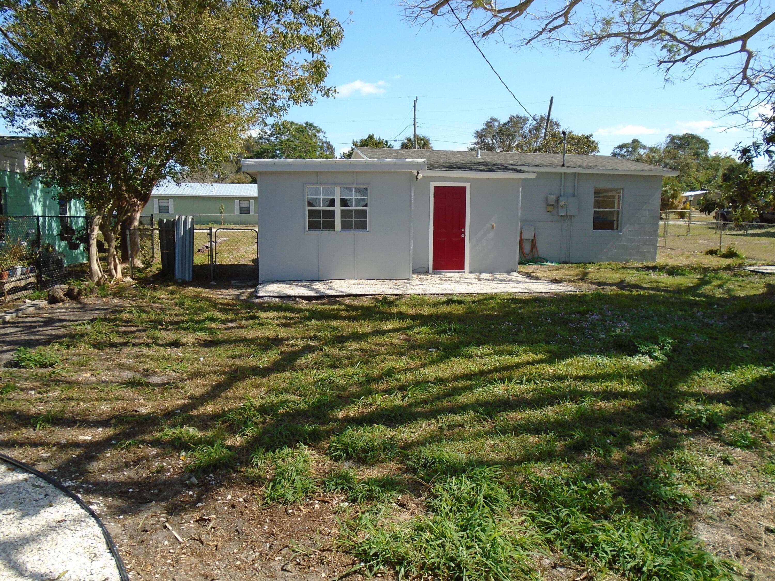 2405 3rd Av Avenue SE, Vero Beach, FL 32962 — photo 3 of 24