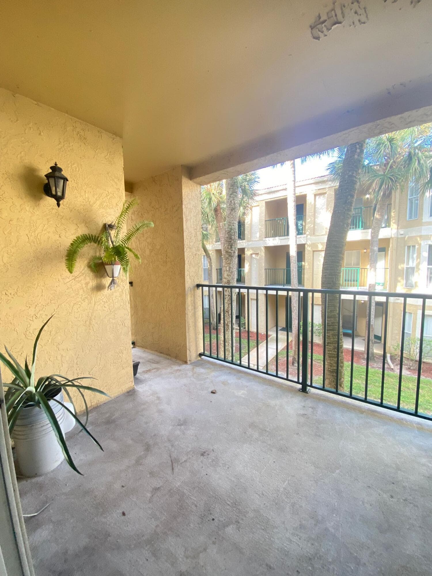 949 Riverside Drive 423, Coral Springs, FL 33071 — photo 11 of 23