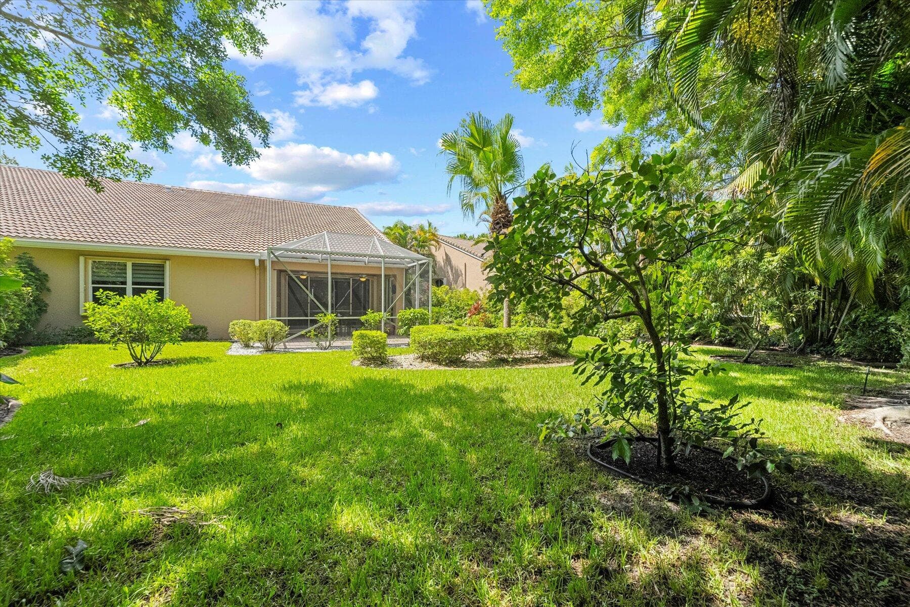 4663 Carlton Golf Drive, Lake Worth, FL 33449 — photo 32 of 63