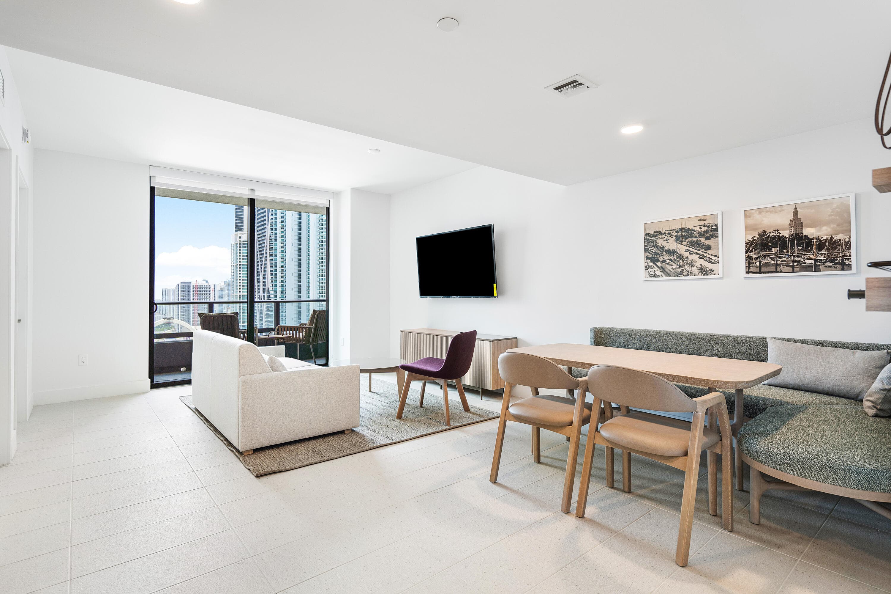 601 NE 1st Avenue 2809, Miami, FL 33132 — photo 12 of 61