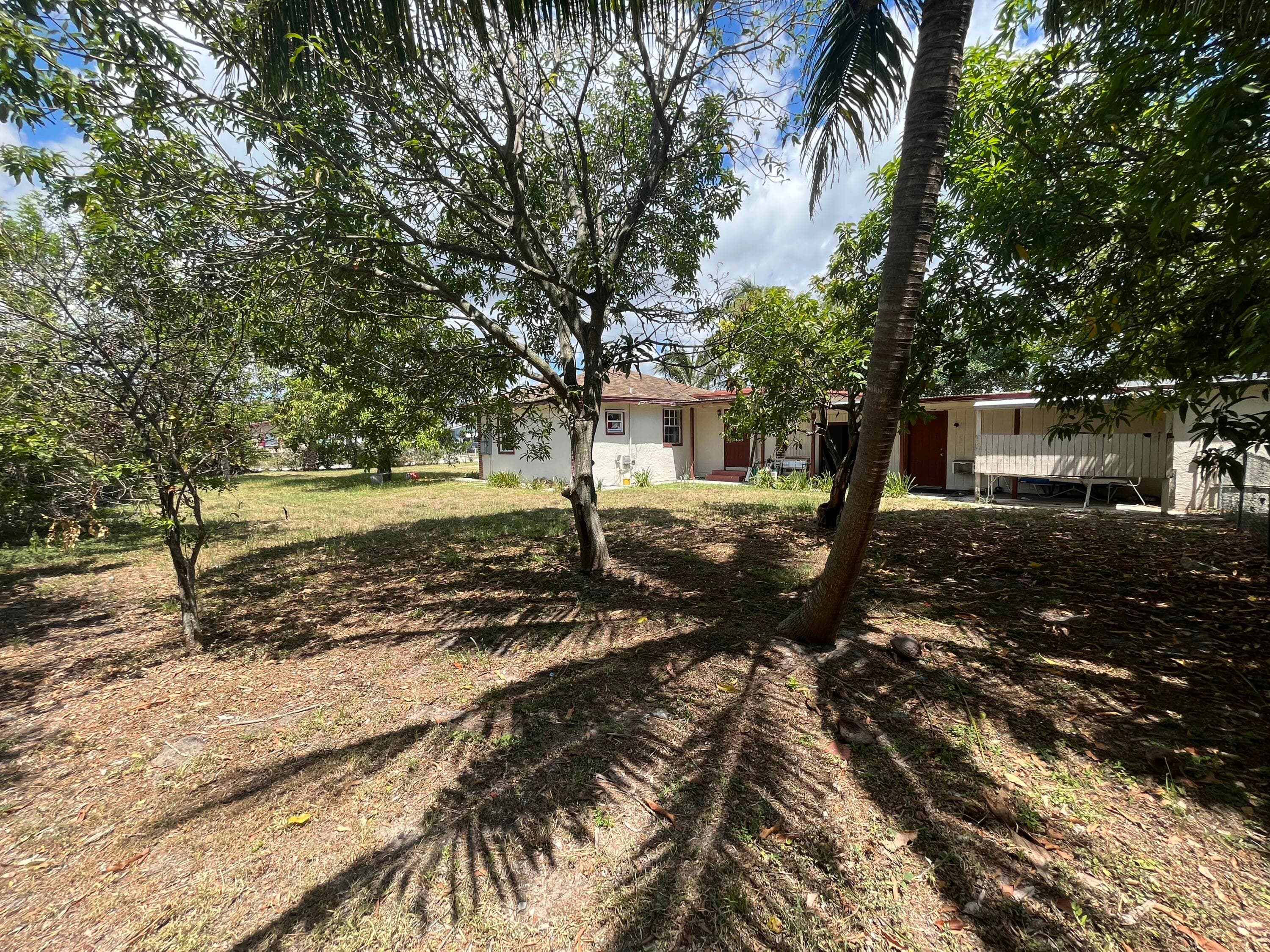 821 SW 4th Avenue, Delray Beach, FL 33444 — photo 6 of 12
