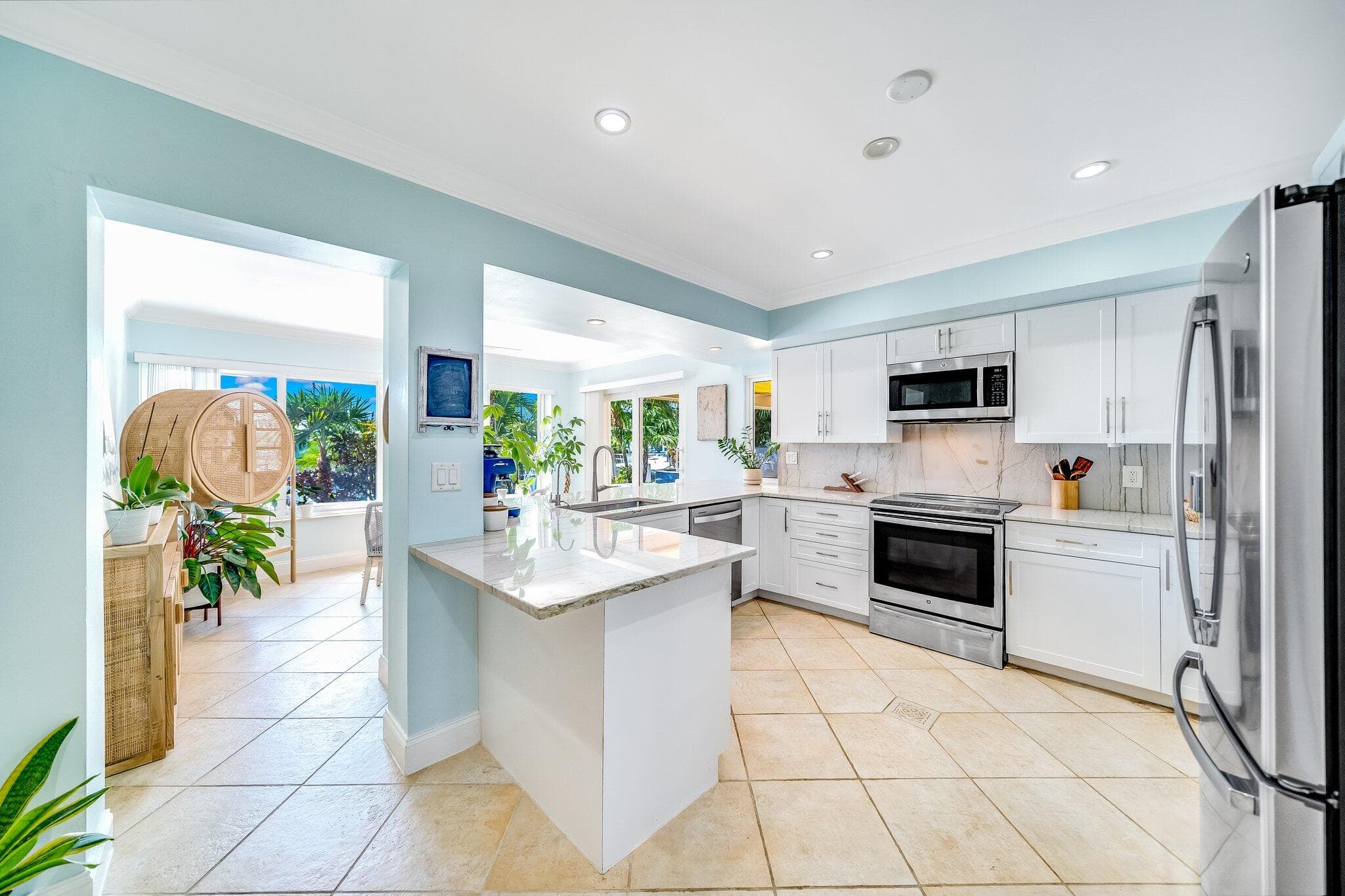4010 NE 25th Avenue, Lighthouse Point, FL 33064 — photo 20 of 57