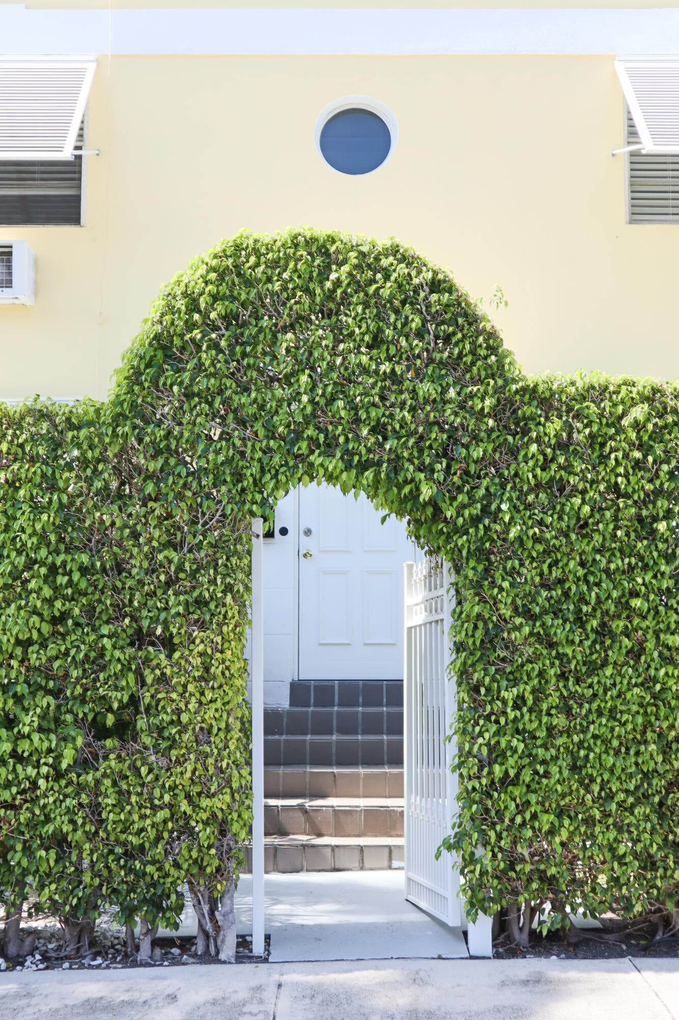 172 N County Road, Palm Beach, FL 33480 — photo 5 of 49