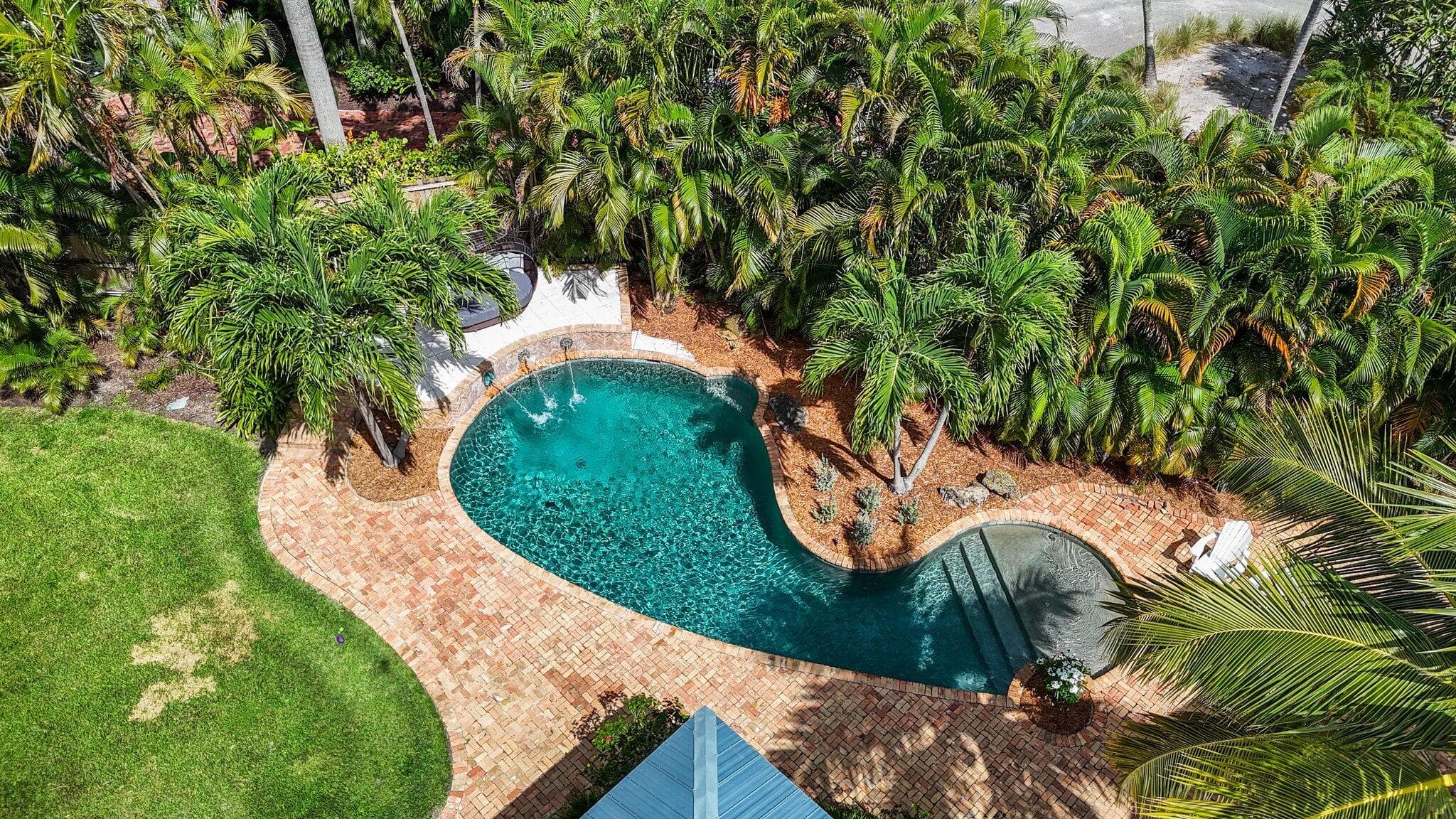 920 Hibiscus Lane, Delray Beach, FL 33444 — photo 16 of 39