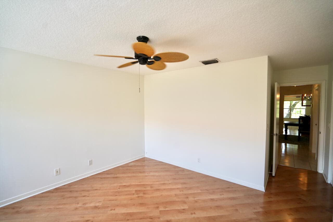 2121 S Ocean Boulevard 804, Lauderdale-By-The-Sea, FL 33062 — photo 16 of 23