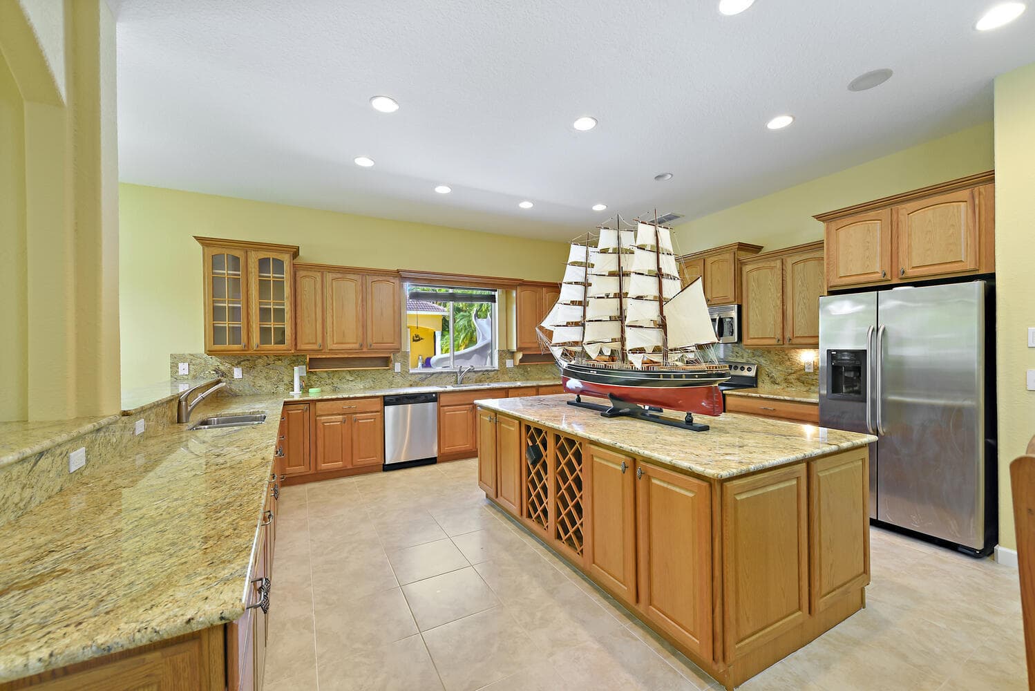 8053 S Indian River Drive, Fort Pierce, FL 34982 — photo 18 of 67