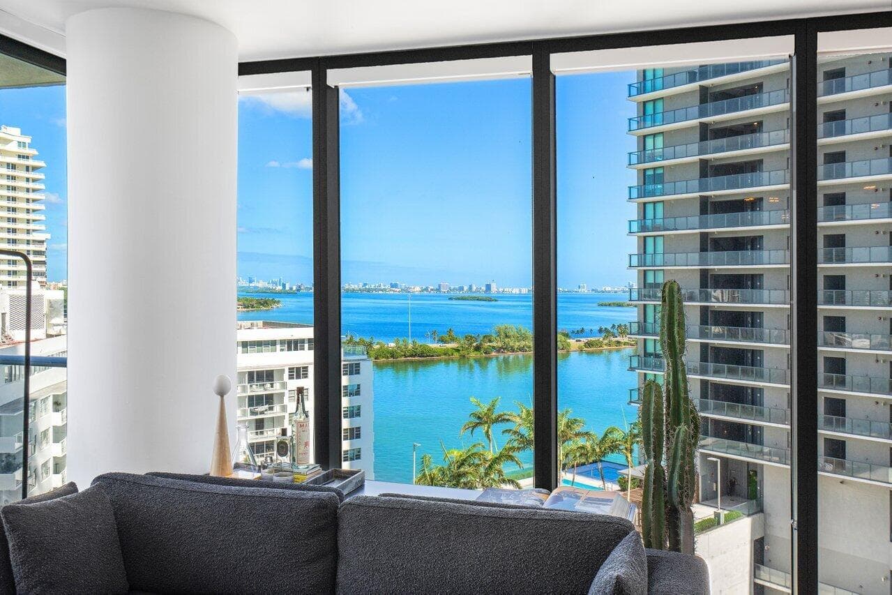 650 NE 32nd Street 1508, Miami, FL 33137 — photo 19 of 37