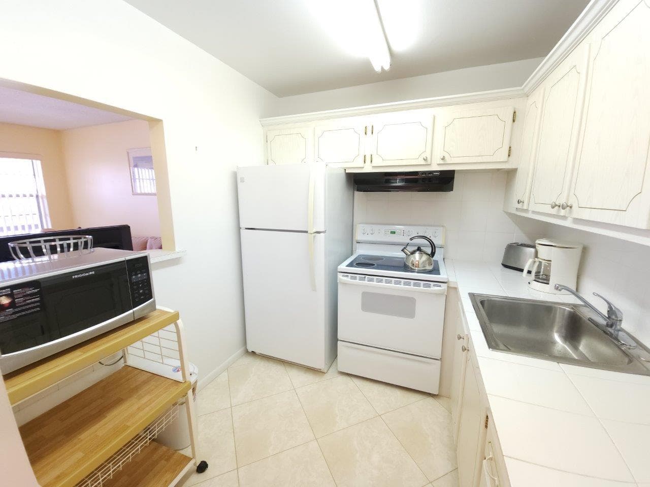 66 Cambridge C 66, West Palm Beach, FL 33417 — photo 24 of 30