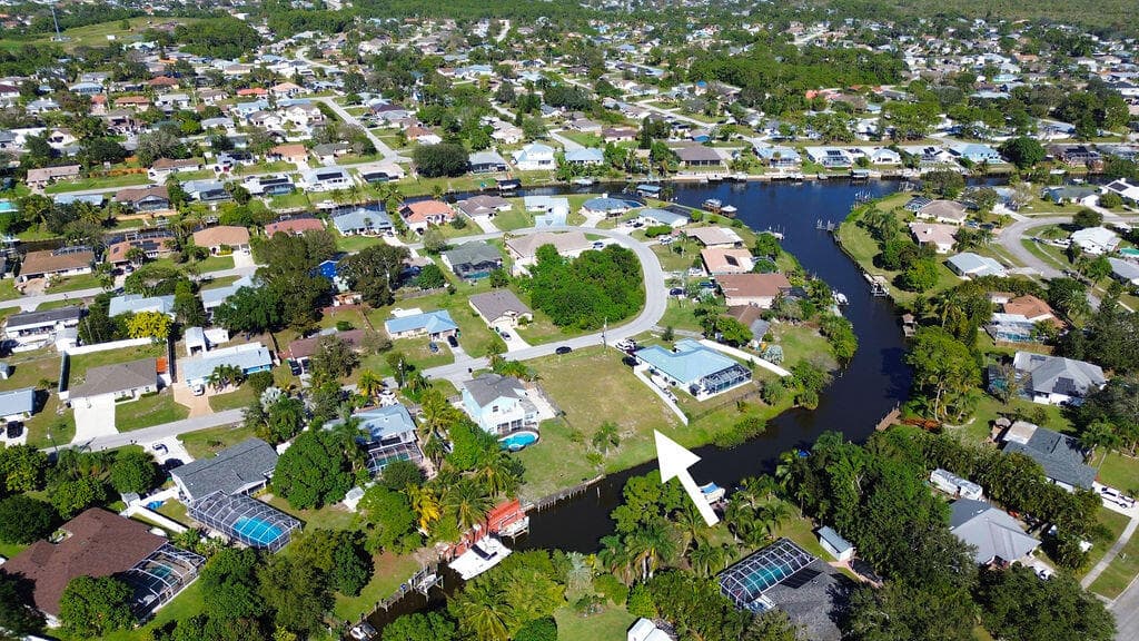 178 NE Dominican Terrace, Port St. Lucie, FL 34983 — photo 24 of 32
