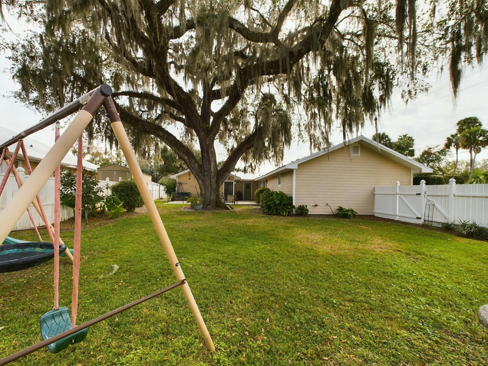 1517 SW 7th Avenue, Okeechobee, FL 34974 — photo 42 of 51