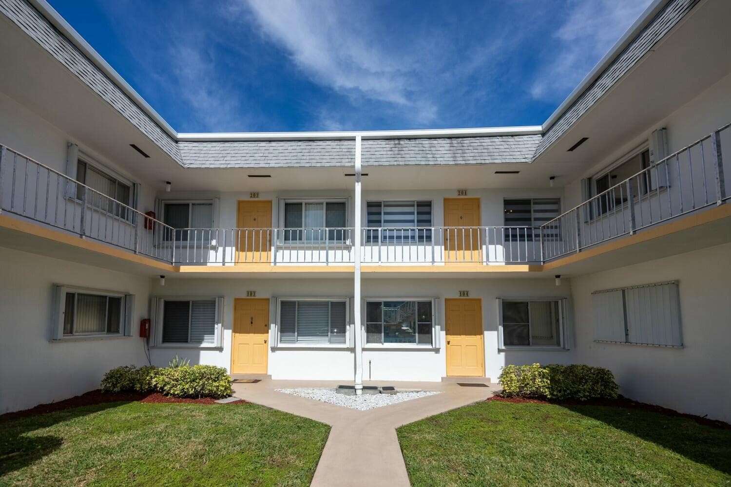 2840 Cynthia 204 Lane 204, Lake Worth Beach, FL 33461 — photo 24 of 37