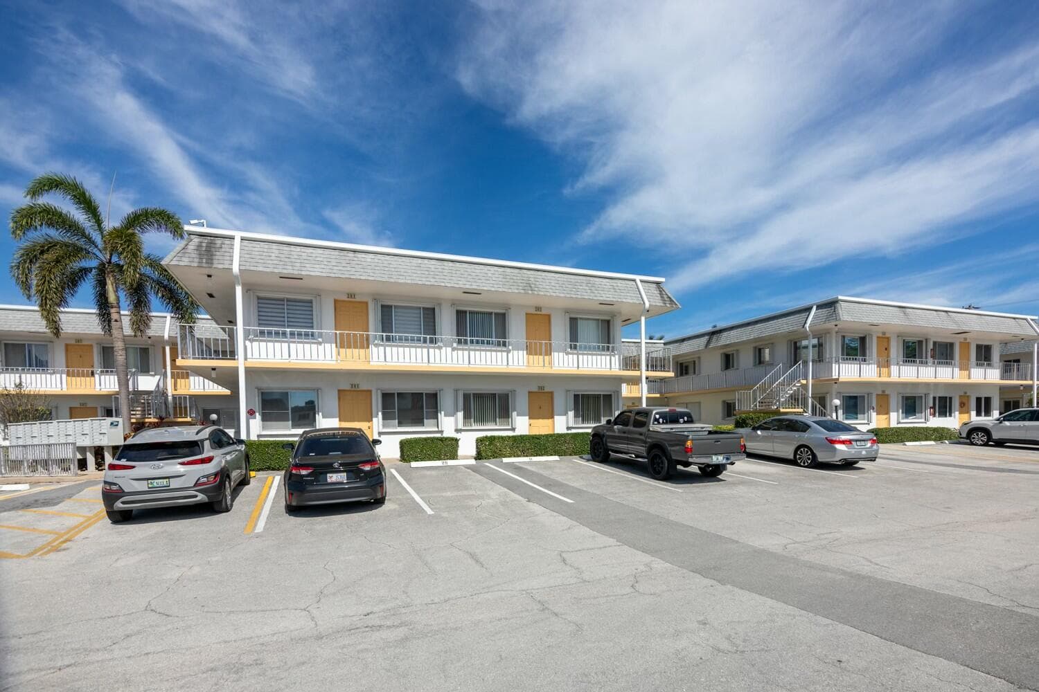2840 Cynthia 204 Lane 204, Lake Worth Beach, FL 33461 — photo 27 of 37