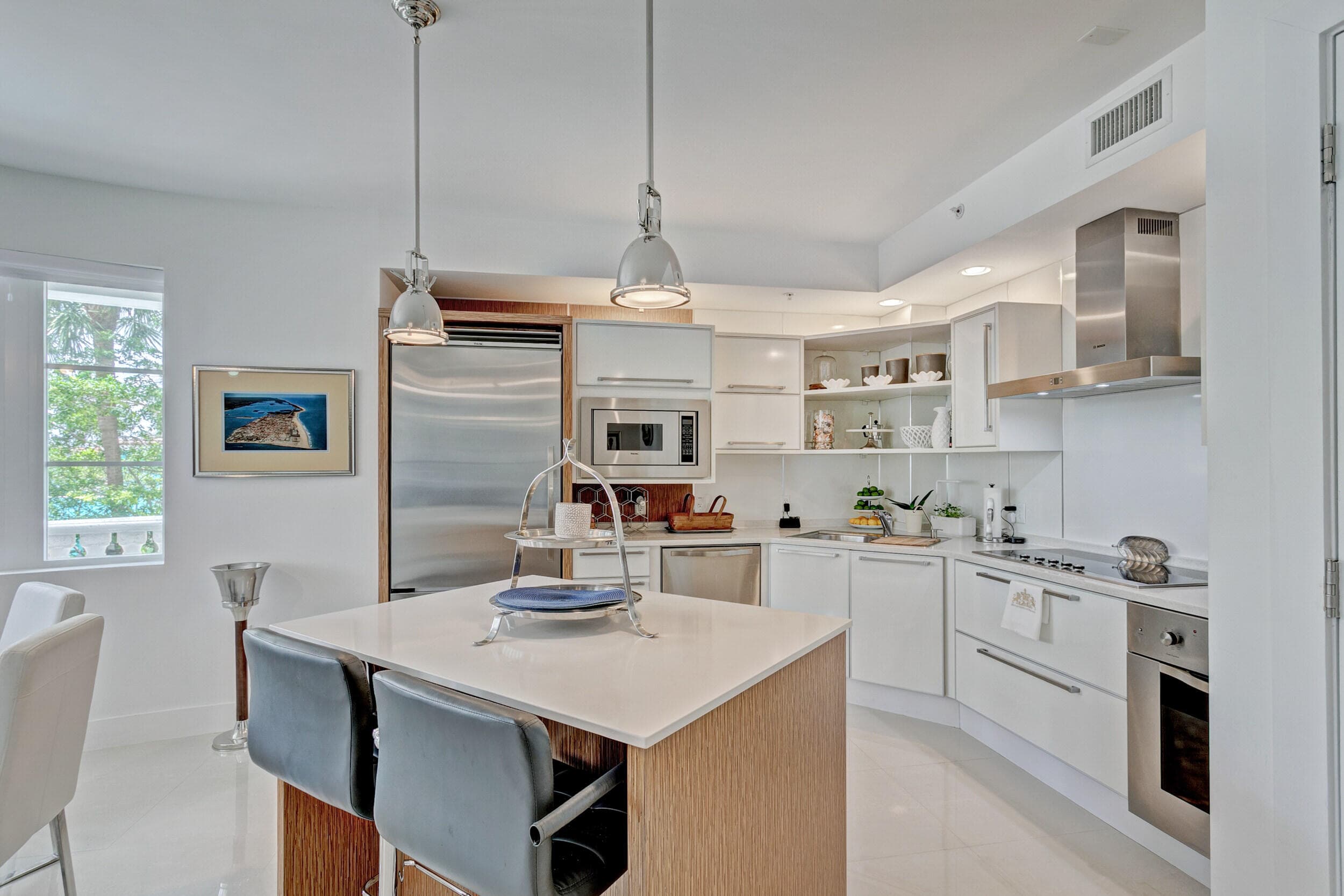 155 S Ocean Avenue 205, Palm Beach Shores, FL 33404 — photo 14 of 172