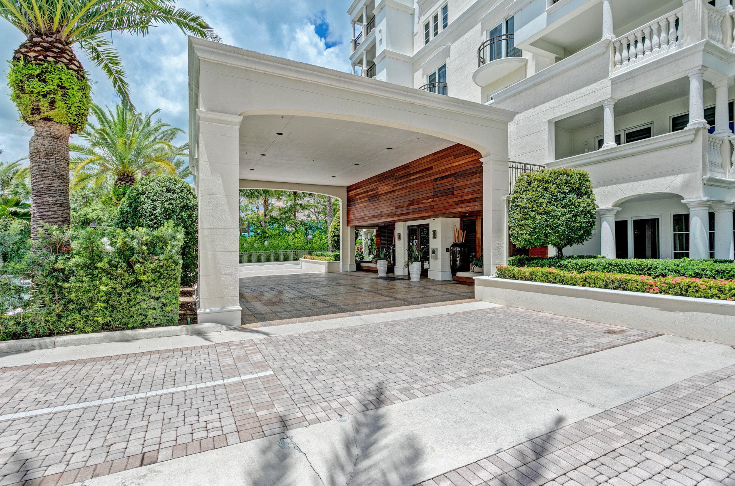 155 S Ocean Avenue 205, Palm Beach Shores, FL 33404 — photo 137 of 172