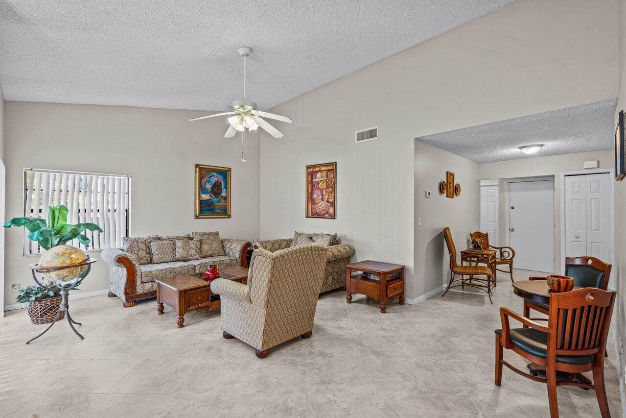 2195 NW 14th Street, Delray Beach, FL 33445 — photo 8 of 44