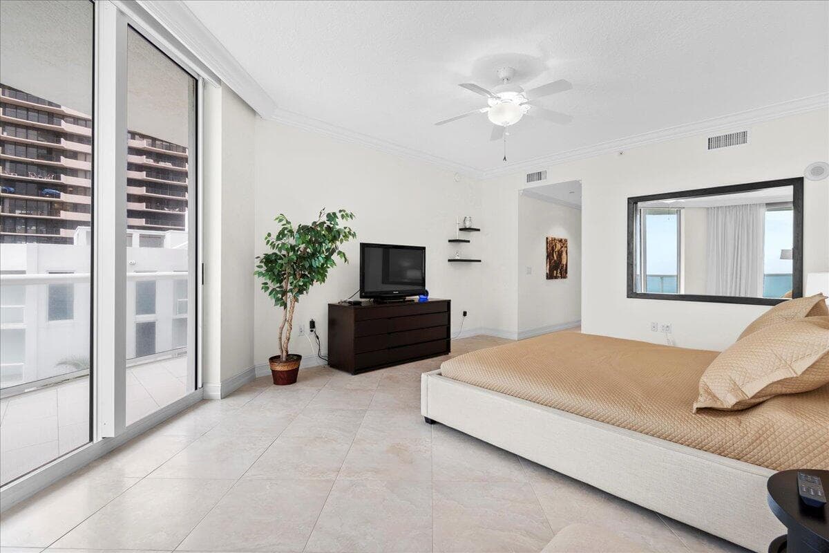 4600 N Ocean Drive 701, Singer Island, FL 33404 — photo 30 of 69