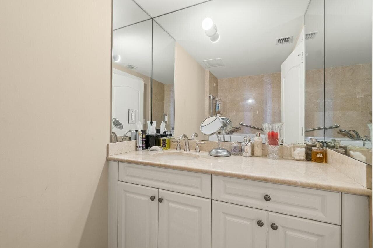200 E Palmetto Park Road 808, Boca Raton, FL 33432 — photo 26 of 36