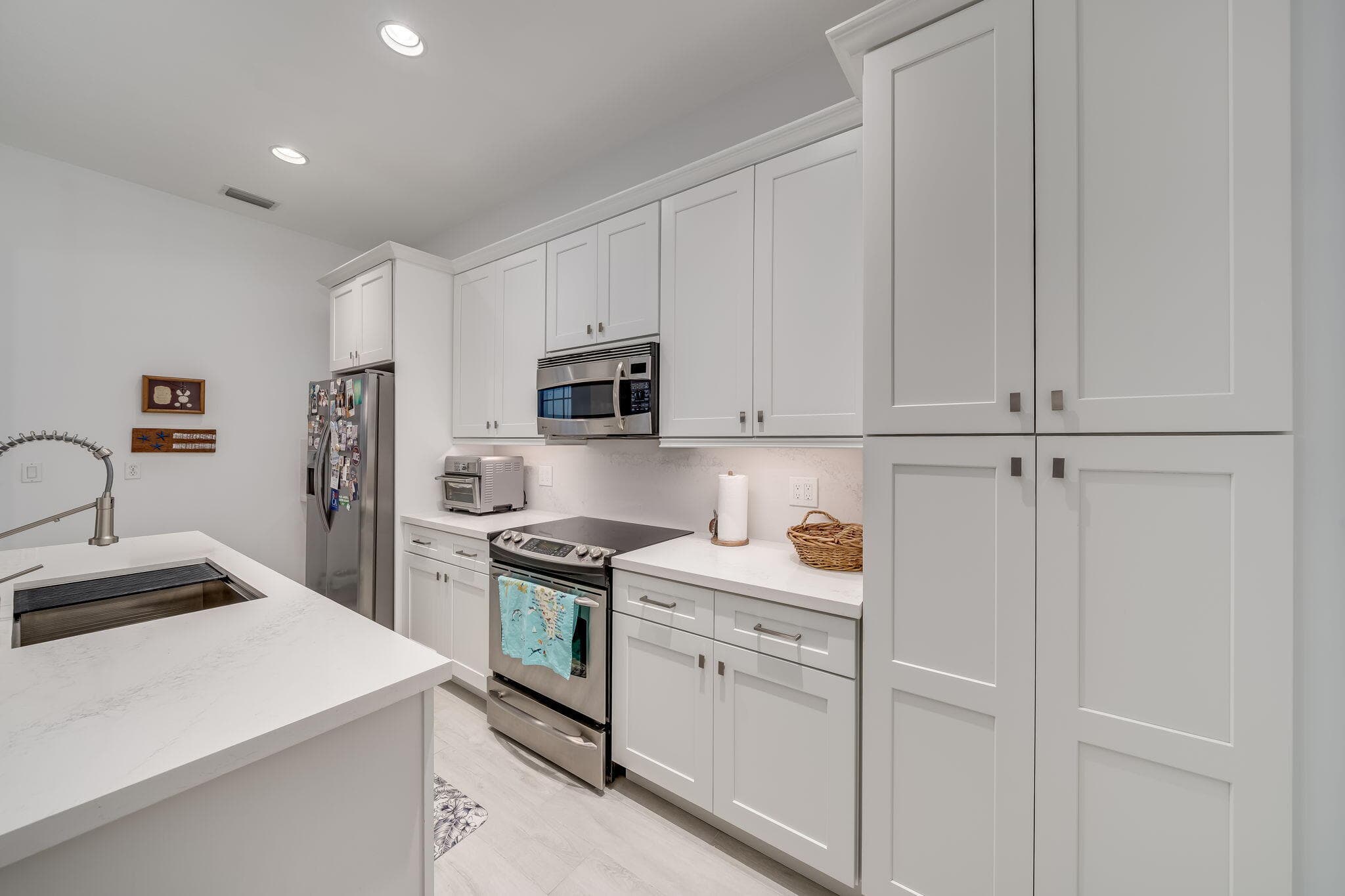 8335 NW 7th Terrace, Boca Raton, FL 33487 — photo 10 of 57