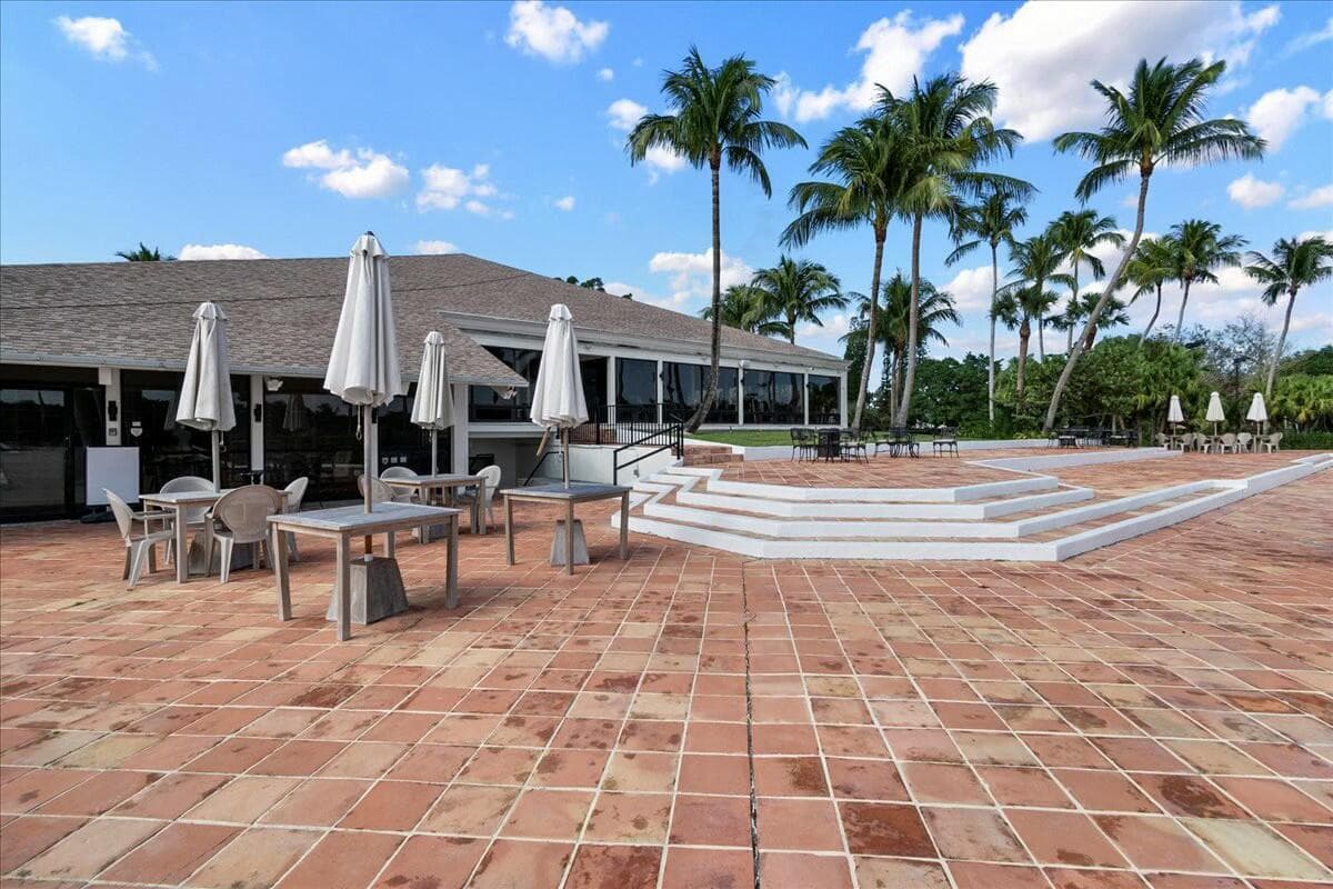 11863 Wimbledon Circle 446, Wellington, FL 33414 — photo 51 of 53