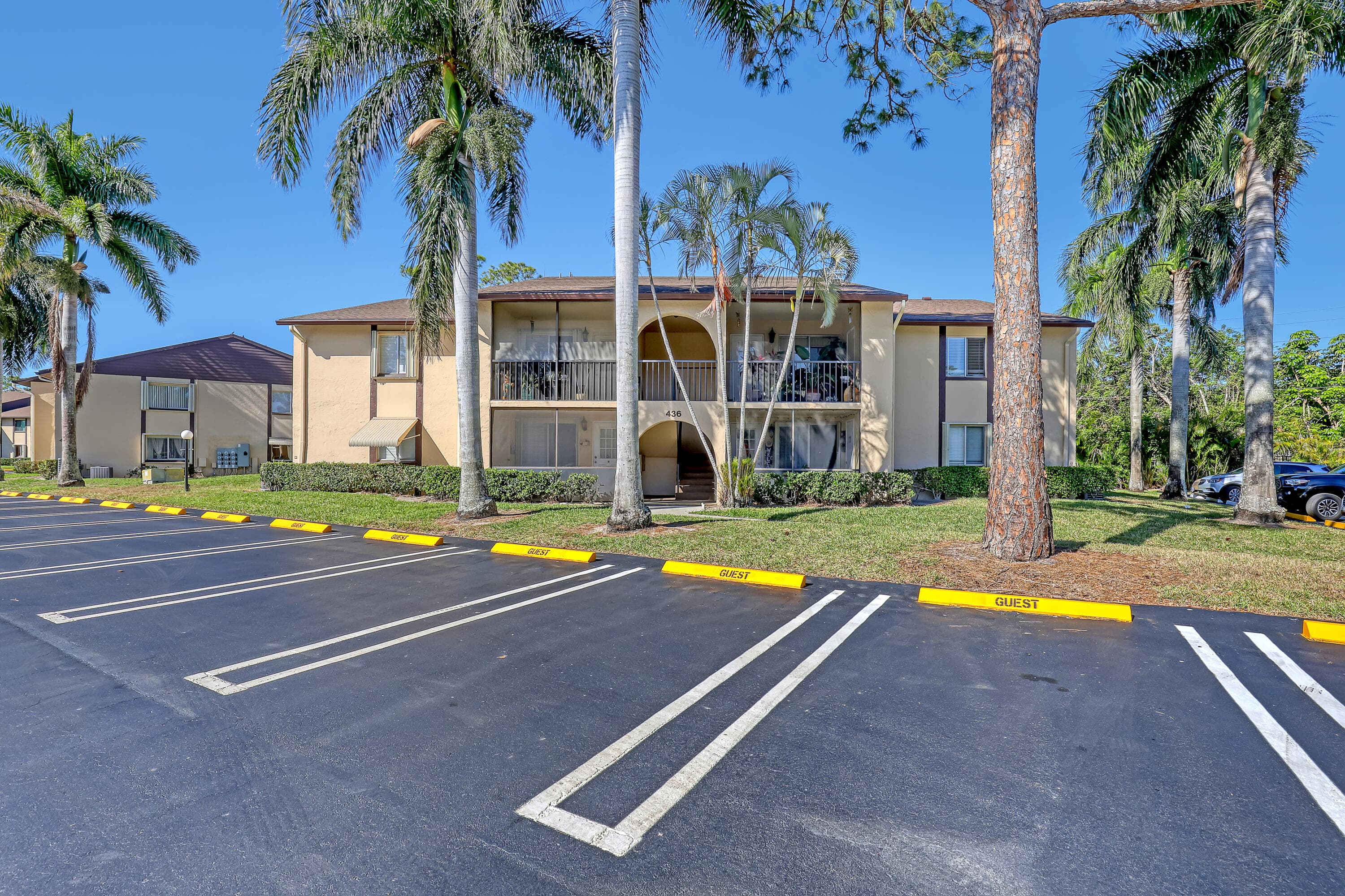436 Pine Glen Lane C-2, Greenacres, FL 33463 — photo 1 of 31