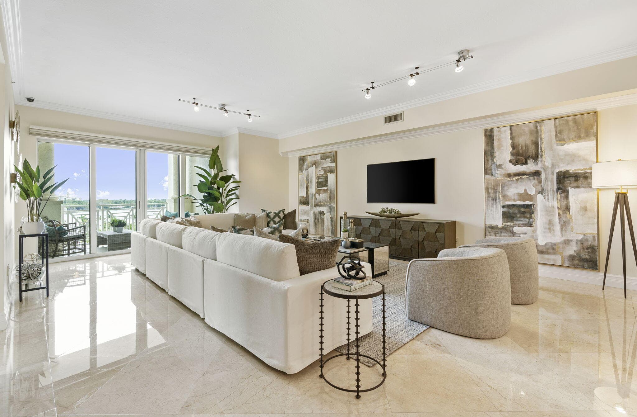 201 S Narcissus Avenue 605, West Palm Beach, FL 33401 — photo 13 of 39