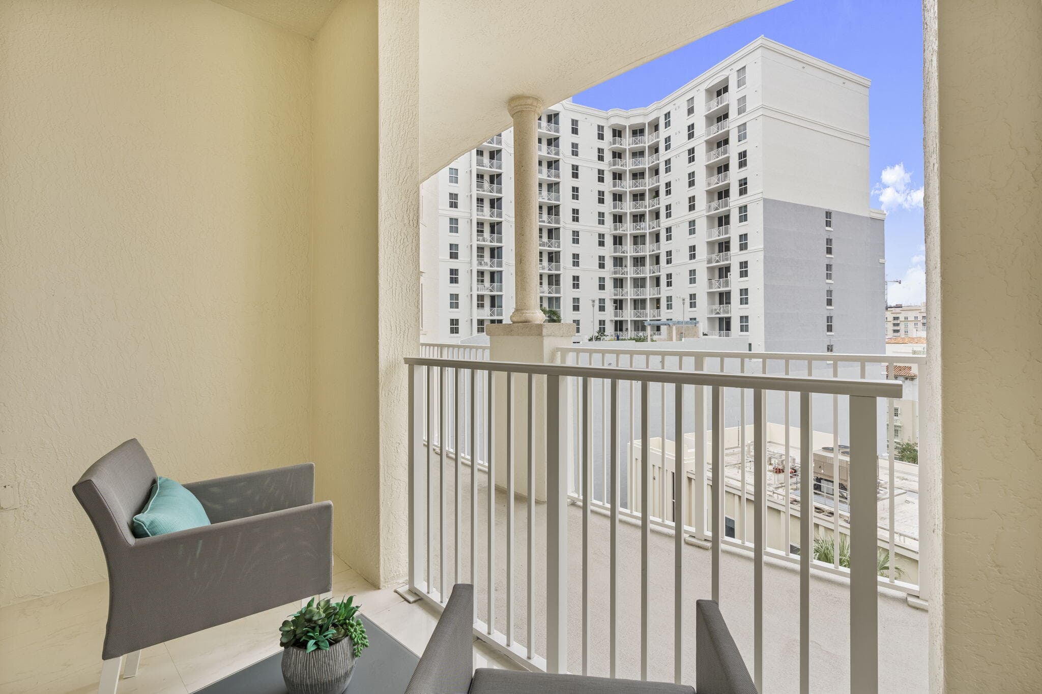 201 S Narcissus Avenue 605, West Palm Beach, FL 33401 — photo 25 of 39