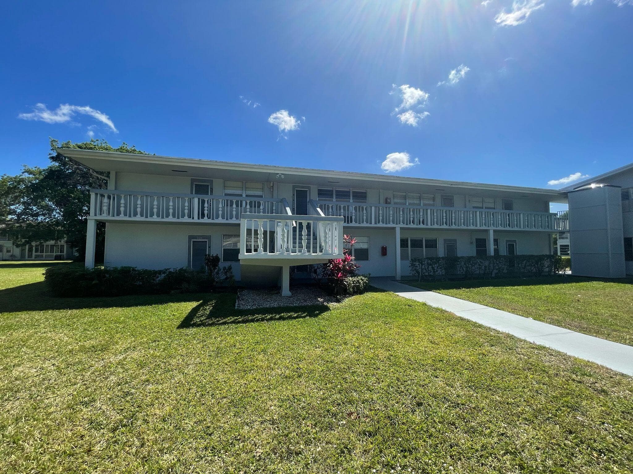 134 Upminster F, Deerfield Beach, FL 33442 — photo 1 of 15
