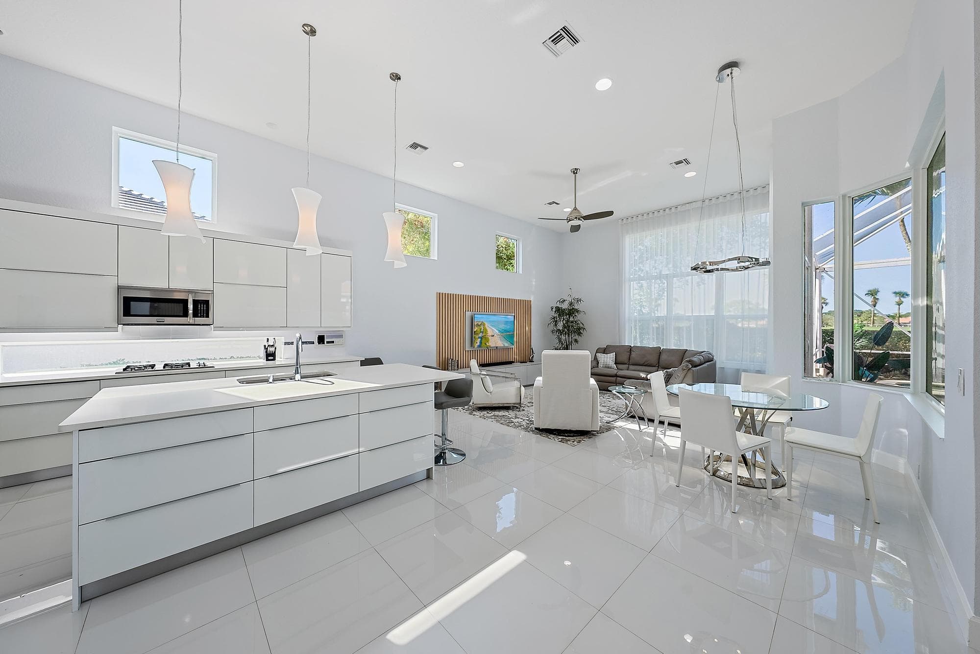 8988 Lakes Boulevard, West Palm Beach, FL 33412 — photo 17 of 79