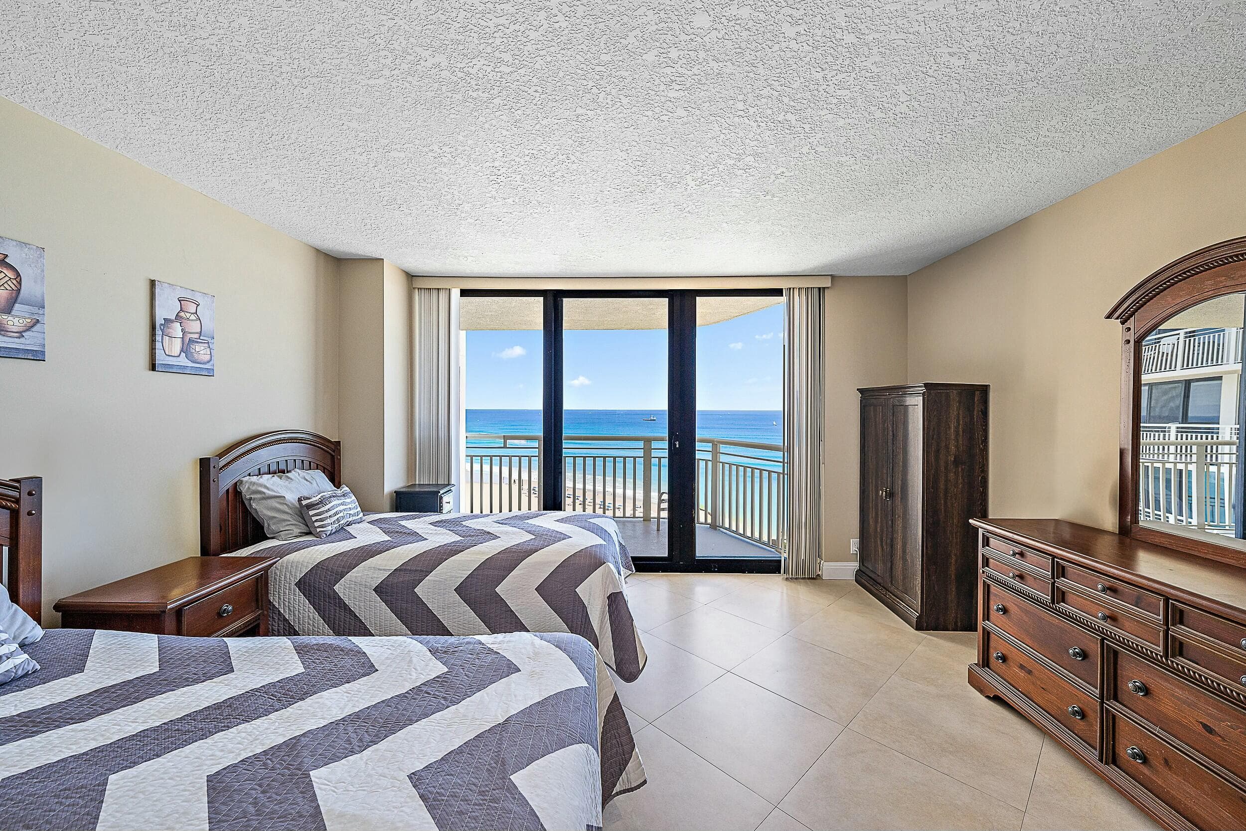 3000 N Ocean Drive 19e, Singer Island, FL 33404 — photo 7 of 38