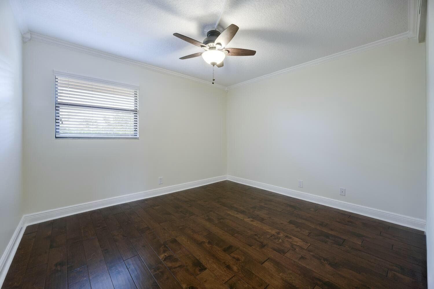 1036 Us Highway 1 315, North Palm Beach, FL 33408 — photo 19 of 34