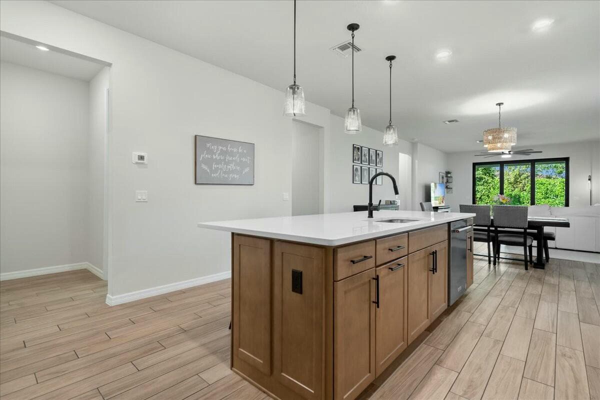 4801 Chantilly Road, Lake Worth, FL 33467 — photo 4 of 54