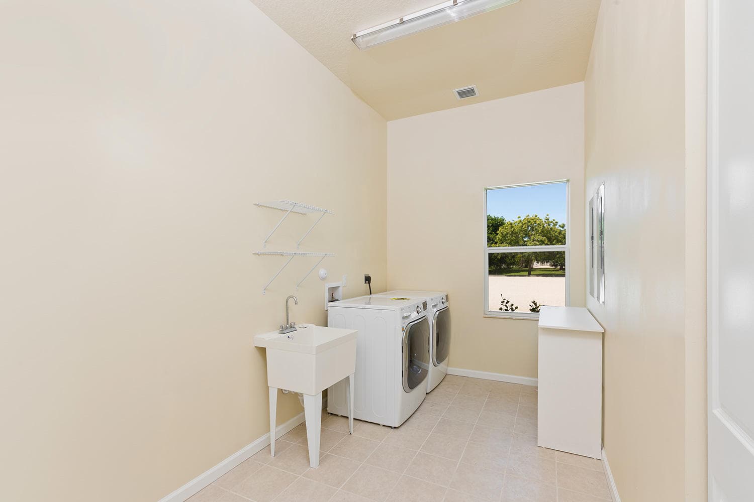 2088 Appaloosa Trail, Wellington, FL 33414 — photo 11 of 34