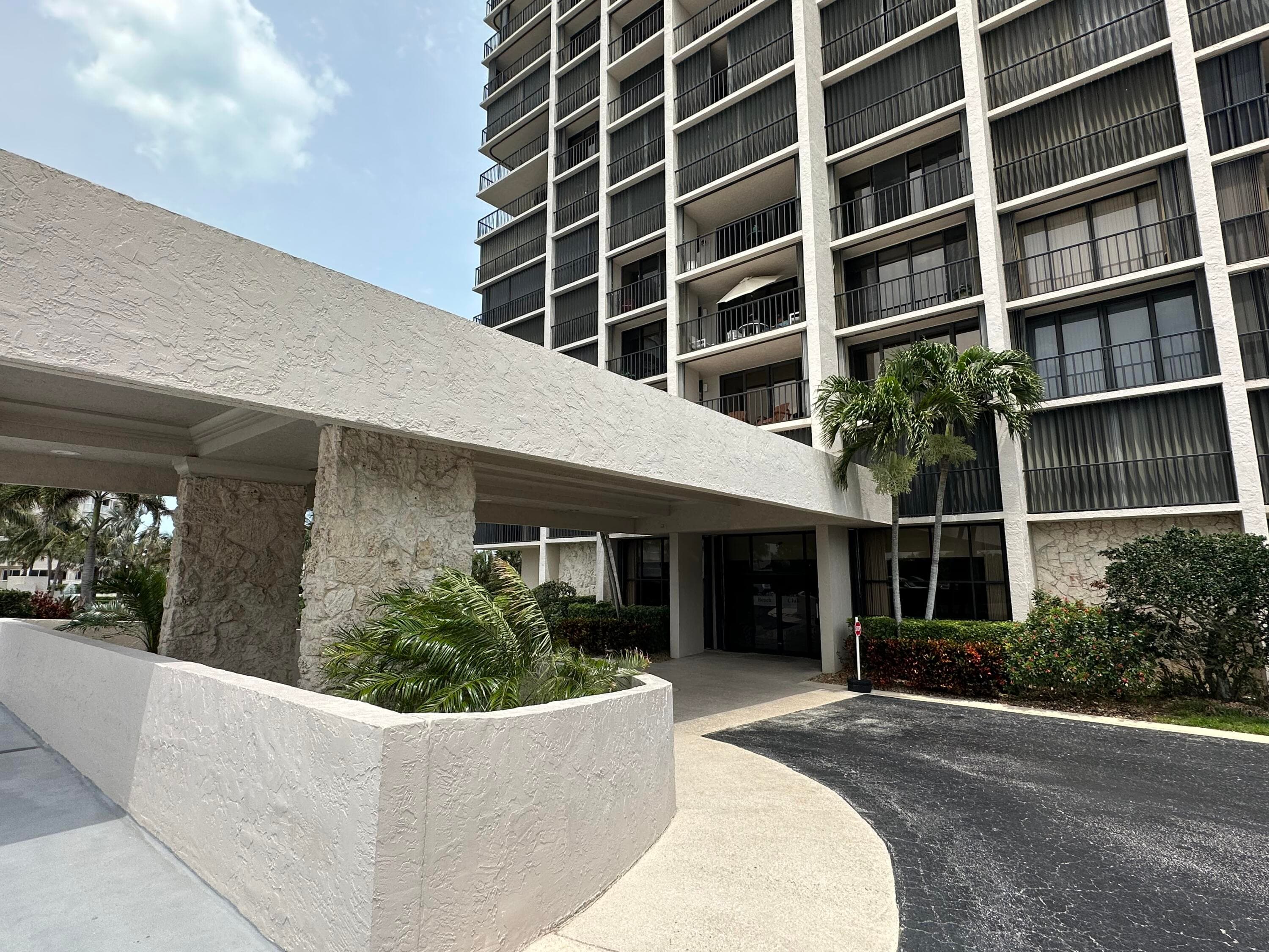 5047 N Highway A1a Ph-2, Hutchinson Island, FL 34949 — photo 1 of 62