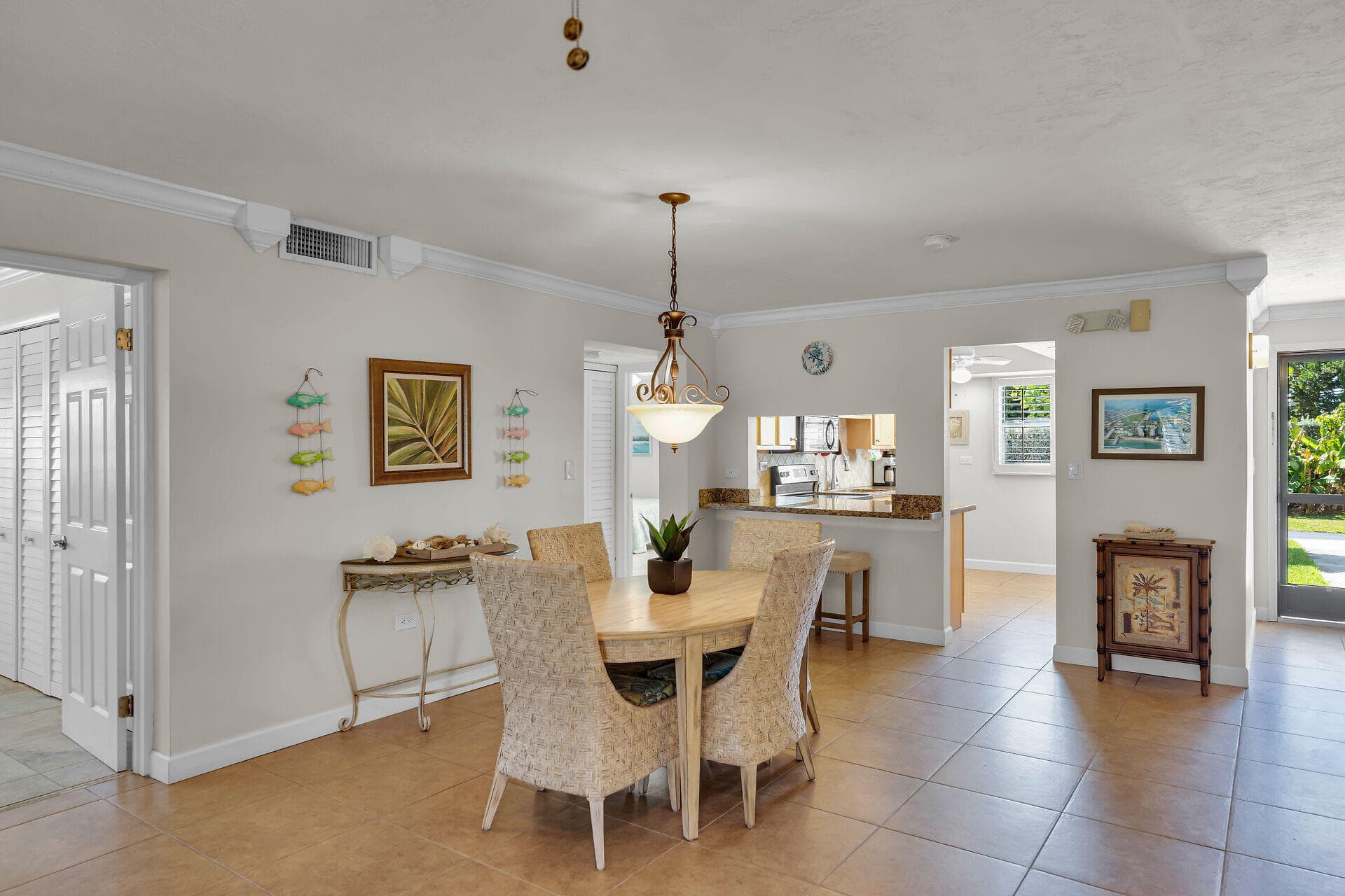 601 W Ocean Dr Drive 203a, Key Colony Beach, FL 33051 — photo 15 of 40