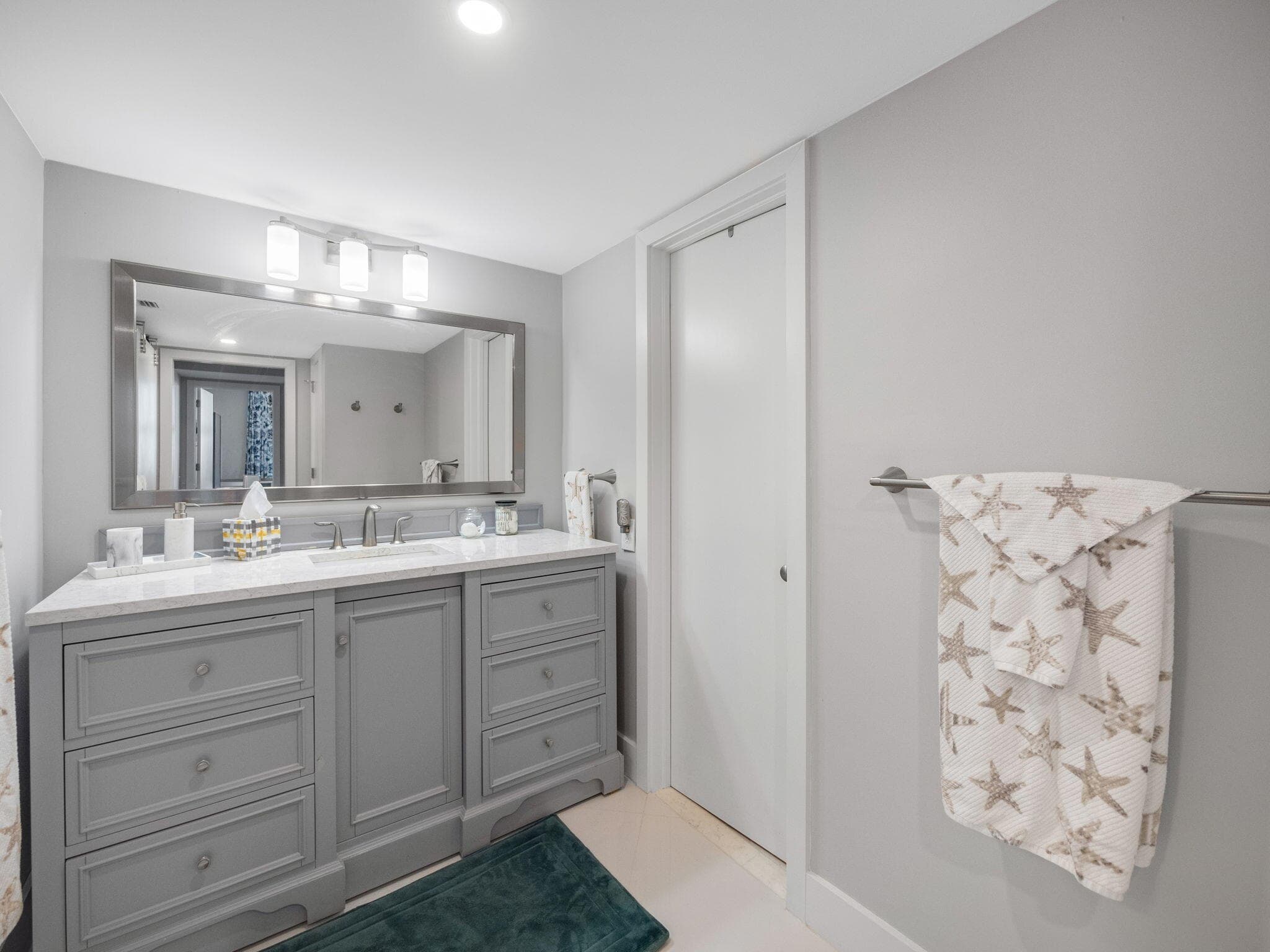 3400 N Ocean Drive, 1601, Singer Island, FL 33404 — photo 14 of 25