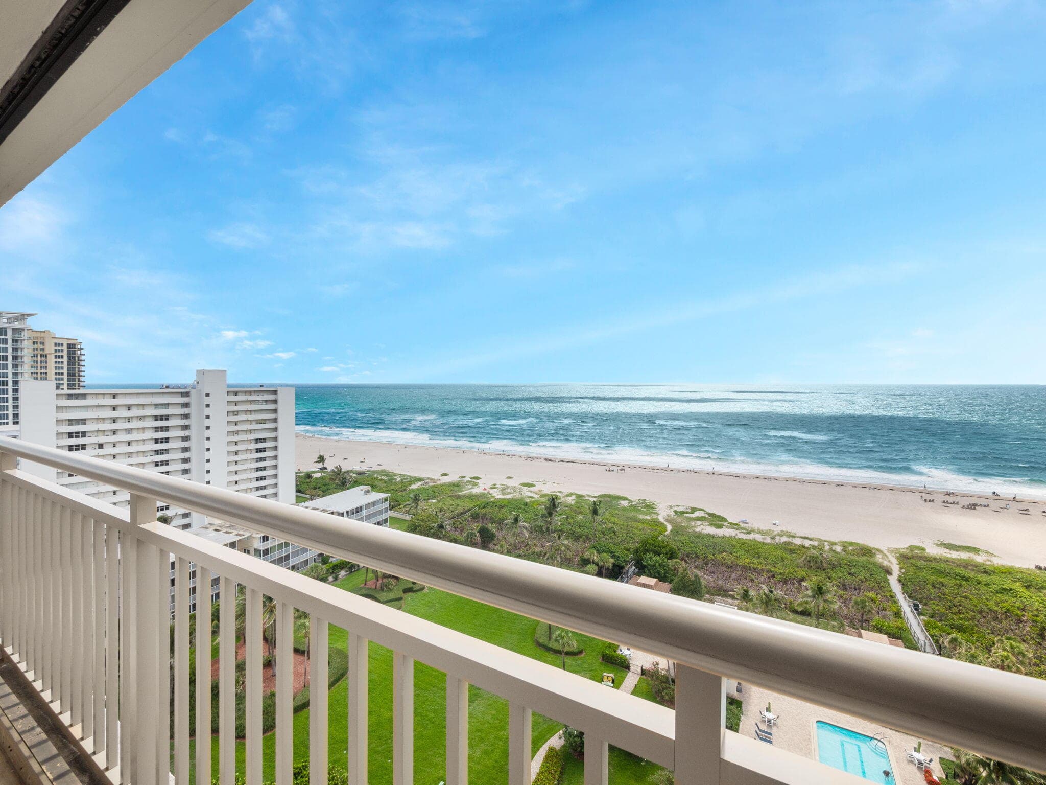 3400 N Ocean Drive, 1601, Singer Island, FL 33404 — photo 4 of 25