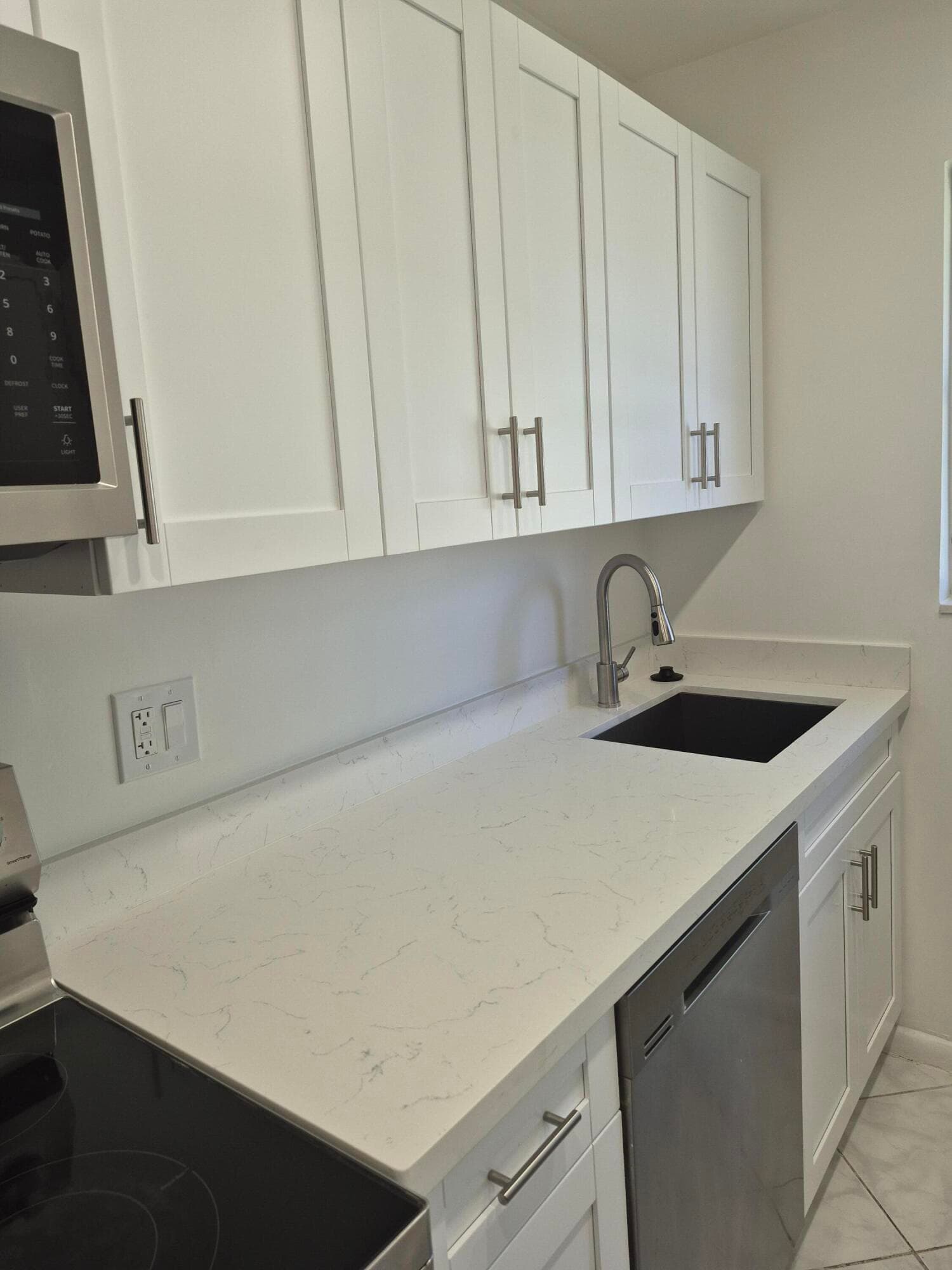 732 South Drive C, Delray Beach, FL 33445 — photo 4 of 11