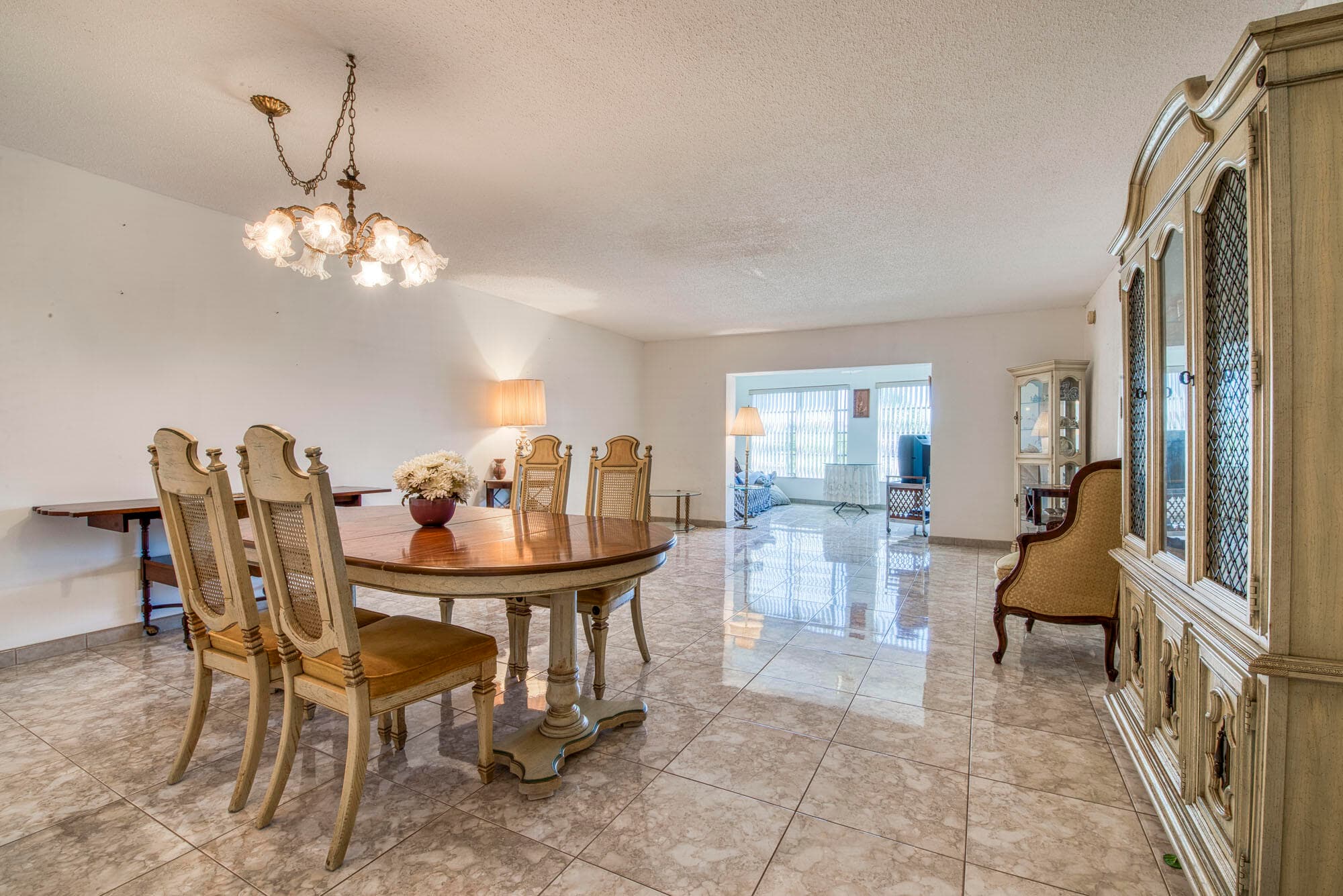 4281 NW 41st Street 320, Lauderdale Lakes, FL 33319 — photo 2 of 20