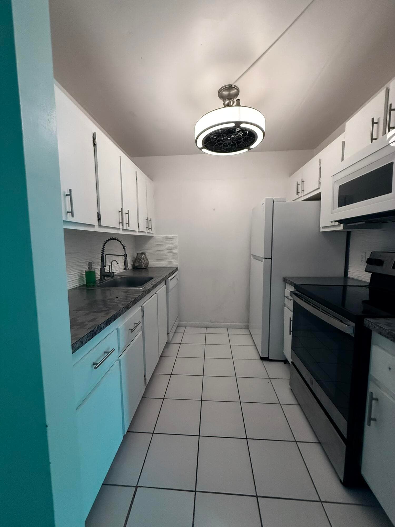 850 SW 133rd Terrace 315b, Pembroke Pines, FL 33027 — photo 15 of 15