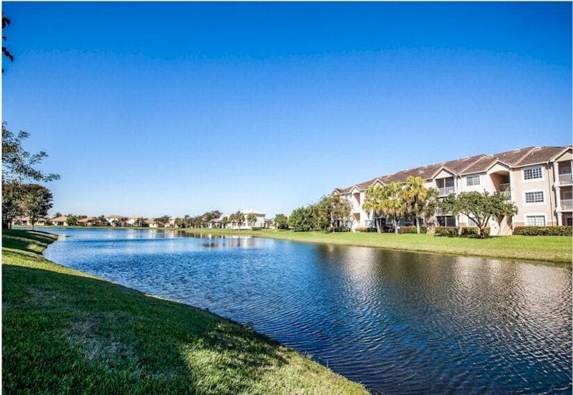 8935 Okeechobee Boulevard 204, West Palm Beach, FL 33411 — photo 4 of 6